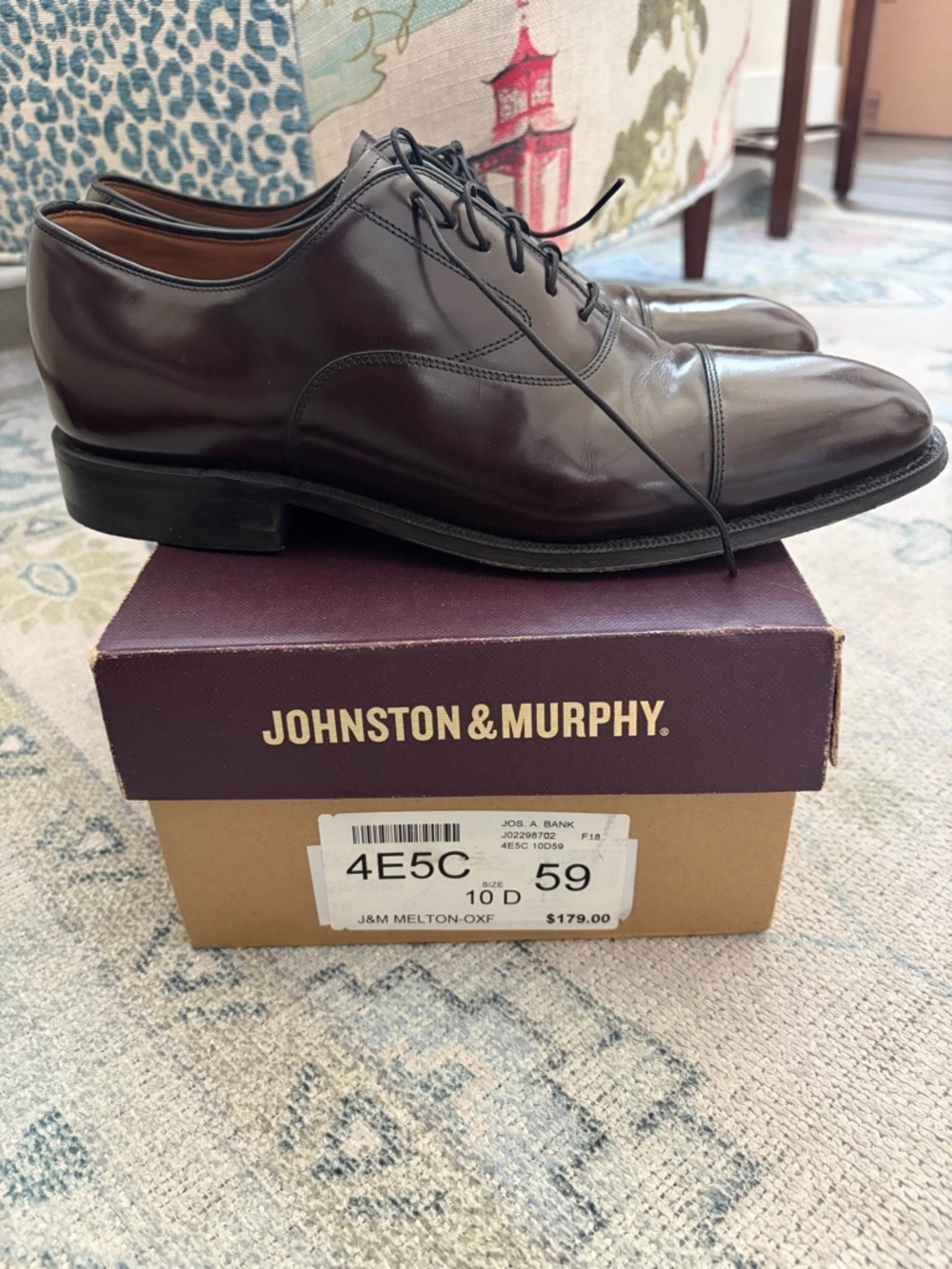Johnston & Murphy Men's Burgundy Cap-Toe Oxford Dress Shoes